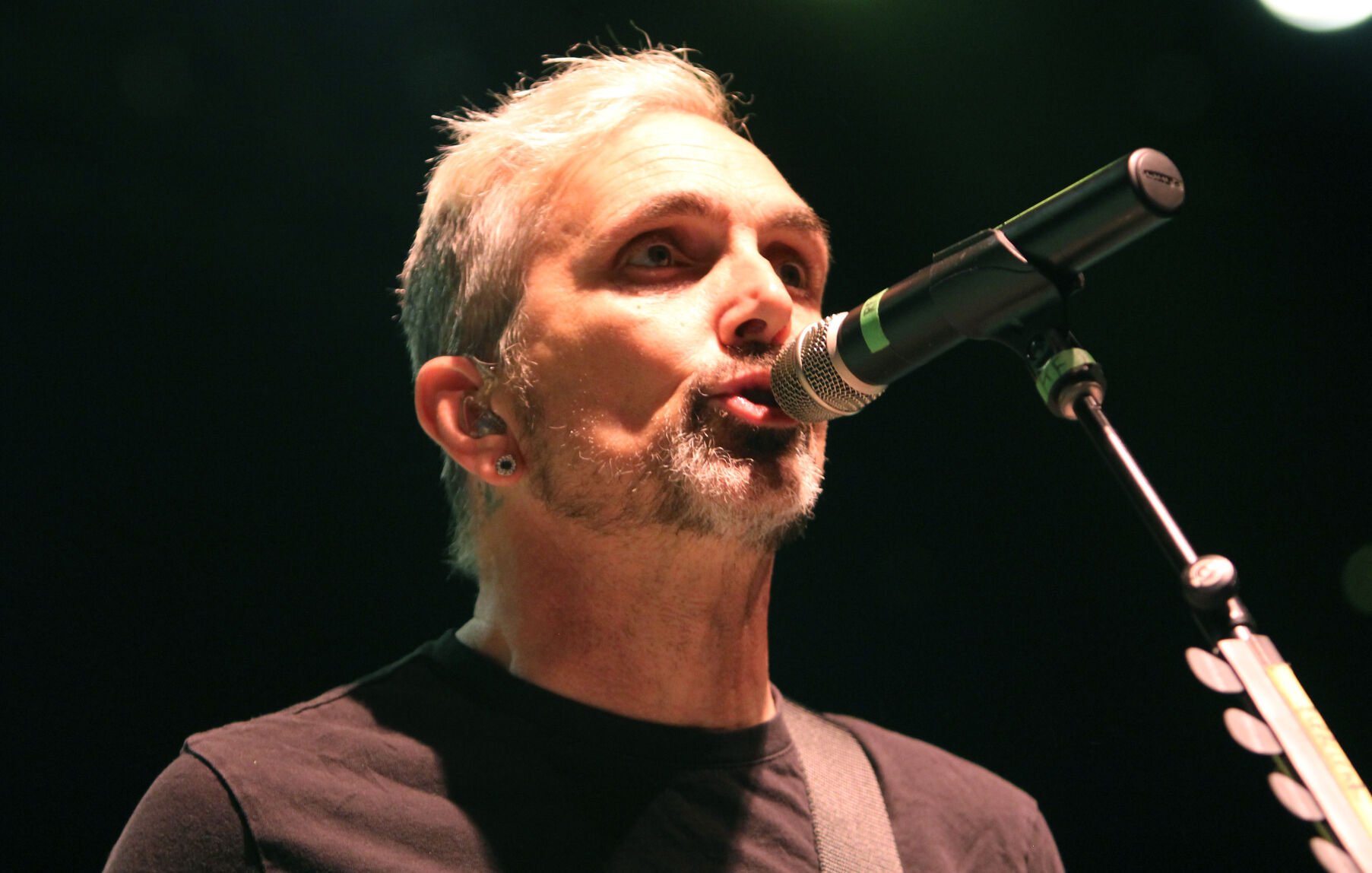 Art Alexakis